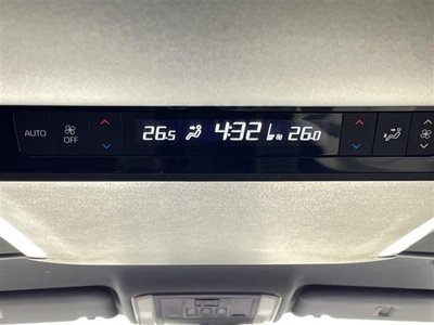 TOYOTA ALPHARD - 9