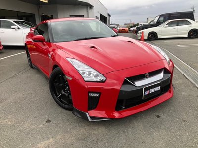 NISSAN GT-R