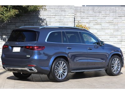 MERCEDES-BENZ GLS - 2