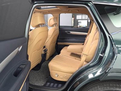 2021 Genesis GV80 — миниатюра 17