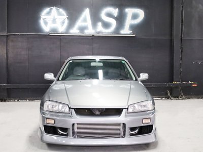 NISSAN SKYLINE - 8