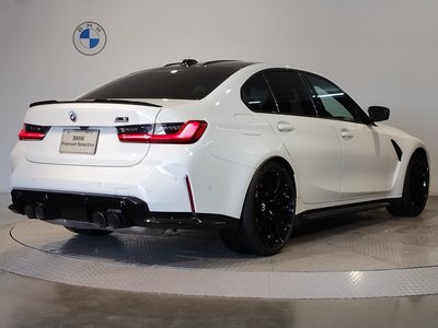 BMW M3 SEDAN - 9