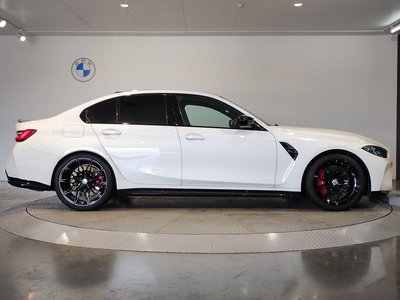 BMW M3 SEDAN - 10