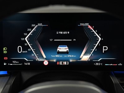 2026 BMW 5 SERIES 照片 4