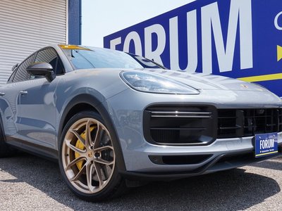 PORSCHE CAYENNE - 1