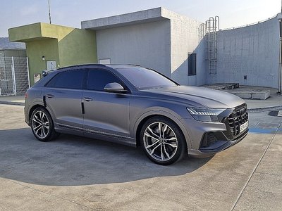 AUDI SQ8 - 2