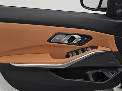 2025 BMW 3 SERIES 缩略图 14