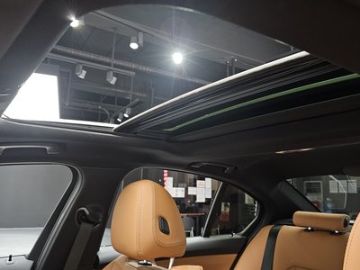 2025 BMW 3 SERIES 缩略图 25