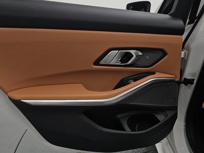2025 BMW 3 SERIES 缩略图 15