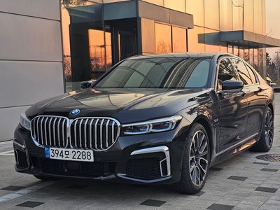 BMW 7 SERIES - 1