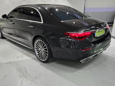 2025 Mercedes-BENZ S-CLASS photo 2