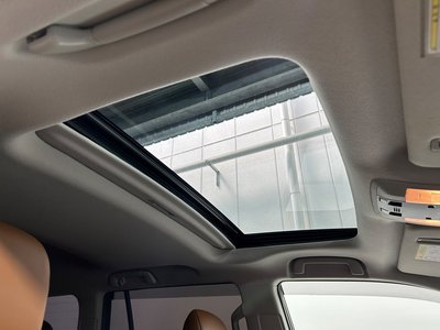 TOYOTA LAND CRUISER PRADO - 9