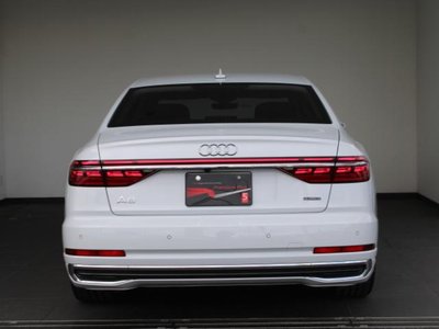 AUDI A8 - 5
