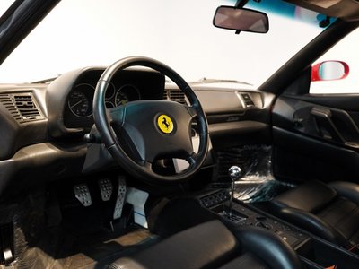 صورة 3 لـ 1996 FERRARI F355