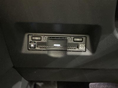TOYOTA ALPHARD - 10