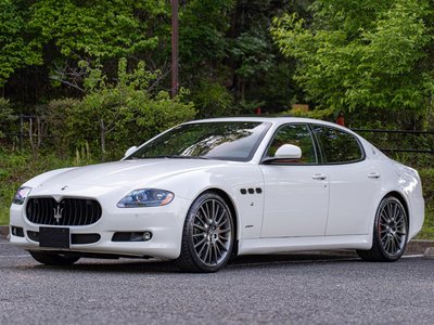 صورة 1 لـ 2012 Maserati QUATTROPORTE