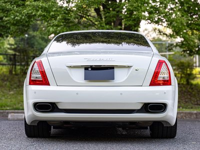 صورة 6 لـ 2012 Maserati QUATTROPORTE