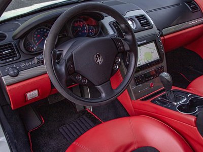 2012 Maserati QUATTROPORTE — миниатюра 20