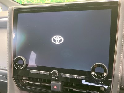 TOYOTA ALPHARD - 3