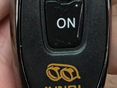 CADILLAC ESCALADE 5TH GENERATION - 4