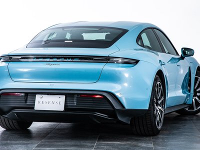 2021 Porsche TAYCAN — фото 15