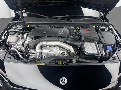 MERCEDES-BENZ CLA - 7