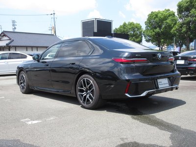 BMW 7 SERIES - 8