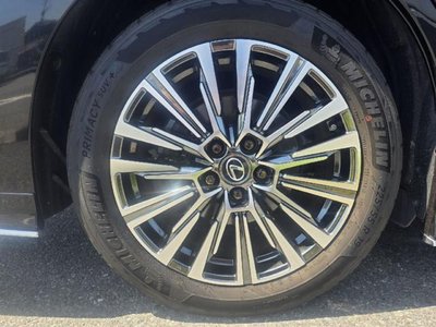 صورة مصغرة 20 لـ 2024 Lexus LM