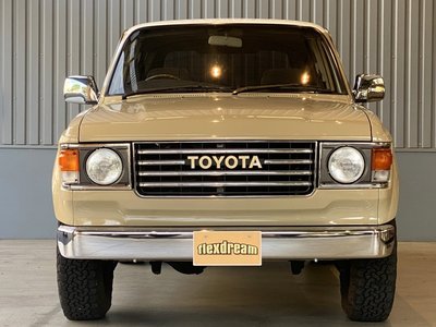 TOYOTA LAND CRUISER - 9