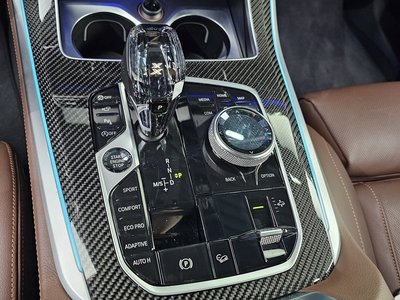 2022 BMW X5 — миниатюра 12