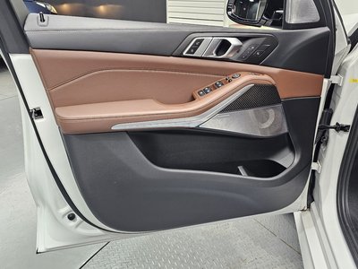 2022 BMW X5 — миниатюра 14