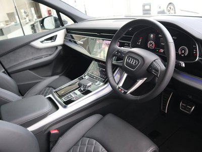 AUDI Q7 - 4