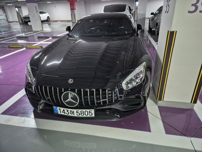 MERCEDES-BENZ GT AMG