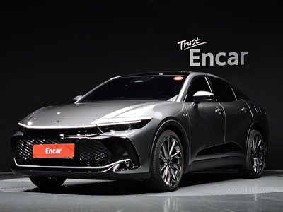 TOYOTA CROWN CROSSOVER