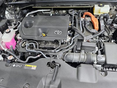 TOYOTA CROWN CROSSOVER - 7