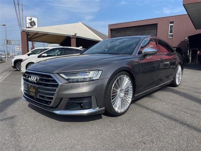 AUDI S8 - 3