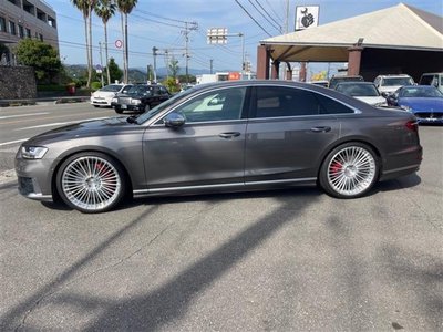 AUDI S8 - 4