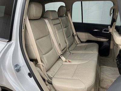 2023 Toyota LAND CRUISER 300 — миниатюра 32