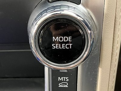 2023 Toyota LAND CRUISER 300 — миниатюра 51