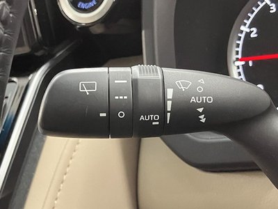 2023 Toyota LAND CRUISER 300 — миниатюра 40