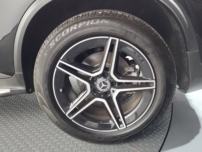 MERCEDES-BENZ GLC - 8