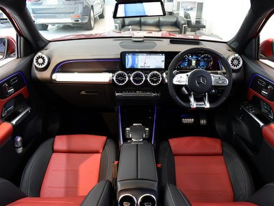 2023 Mercedes-BENZ GLB AMG 照片 2