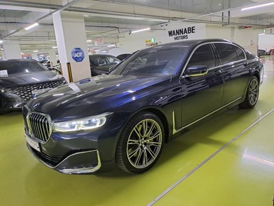 BMW 7 SERIES
