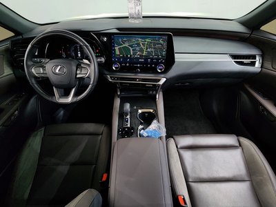 2024 Lexus RX photo 5