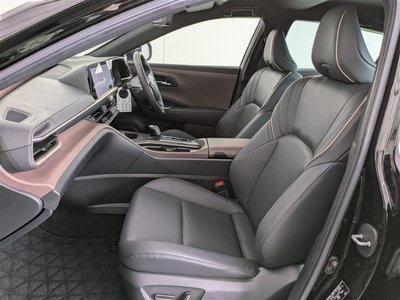 TOYOTA CROWN CROSSOVER - 8