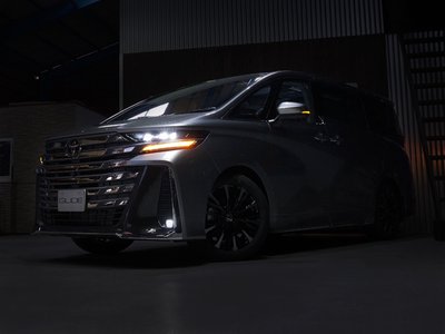 TOYOTA VELLFIRE - 7