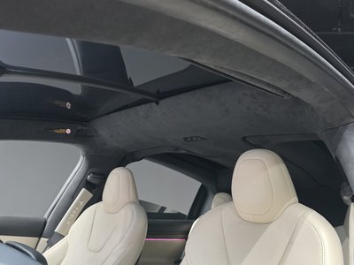 2025 Tesla MODEL X — миниатюра 19