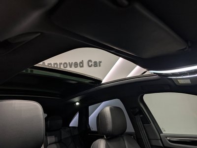 2024 Porsche MACAN thumbnail 38
