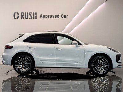 2024 Porsche MACAN — фото 3