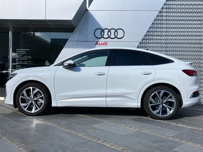 AUDI Q4 SPORTBACK E-TRON - 3